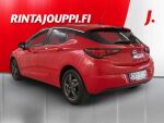 Opel Astra 2017 Punainen