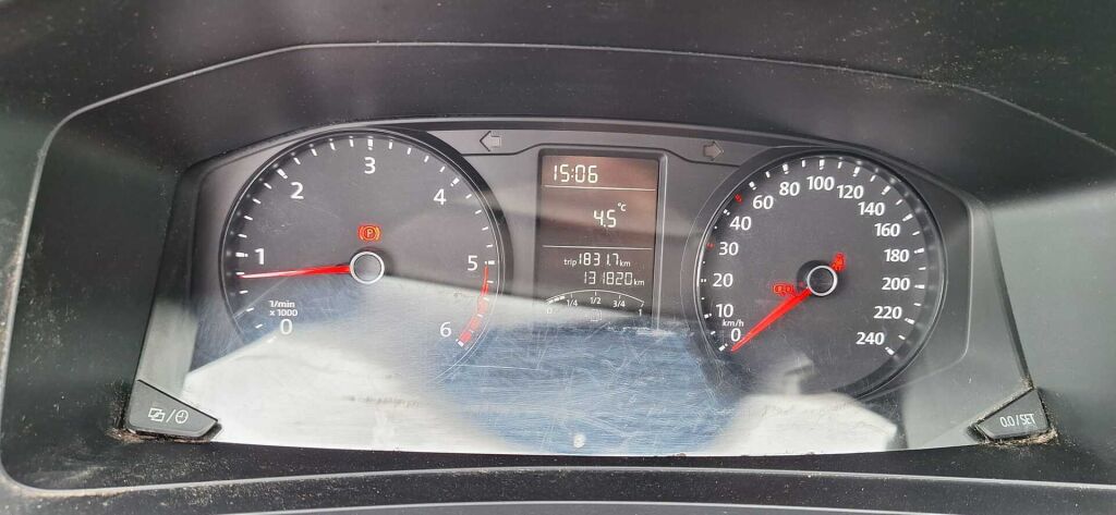 Volkswagen Transporter 2017 Valkoinen