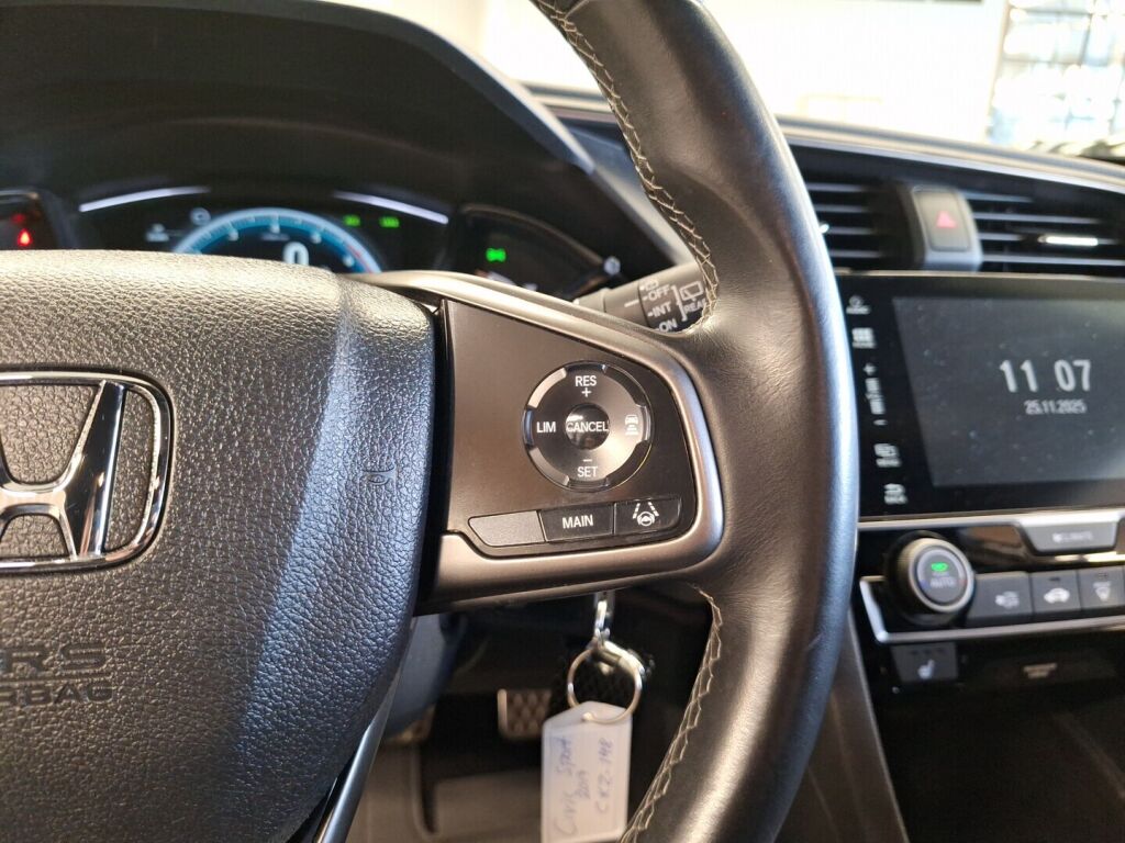 Honda Civic 2018 Valkoinen