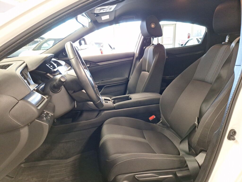 Honda Civic 2018 Valkoinen