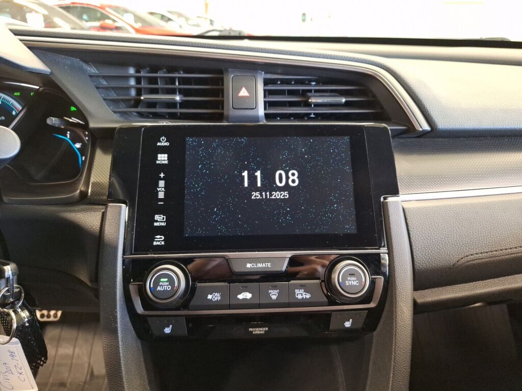 Honda Civic 2018 Valkoinen