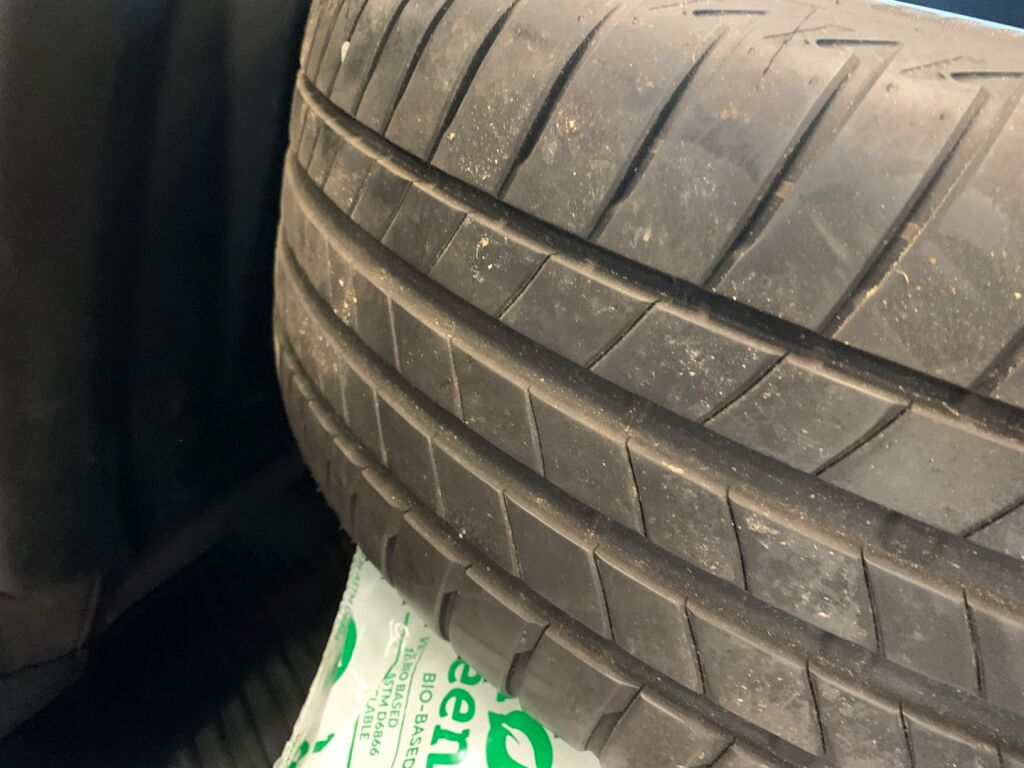 Audi A3 2018 Punainen