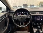 Skoda Octavia 2018 Valkoinen