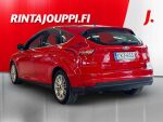 Ford Focus 2018 Punainen (Race Red)