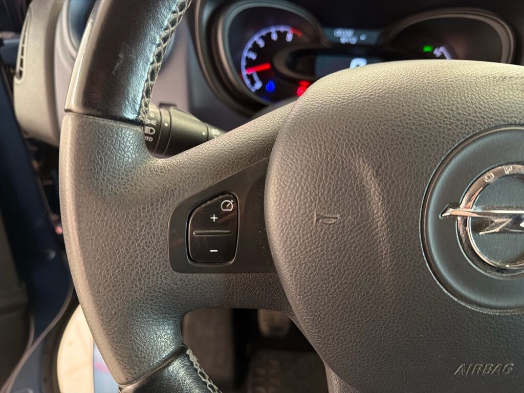 Opel Vivaro 2018 Sininen