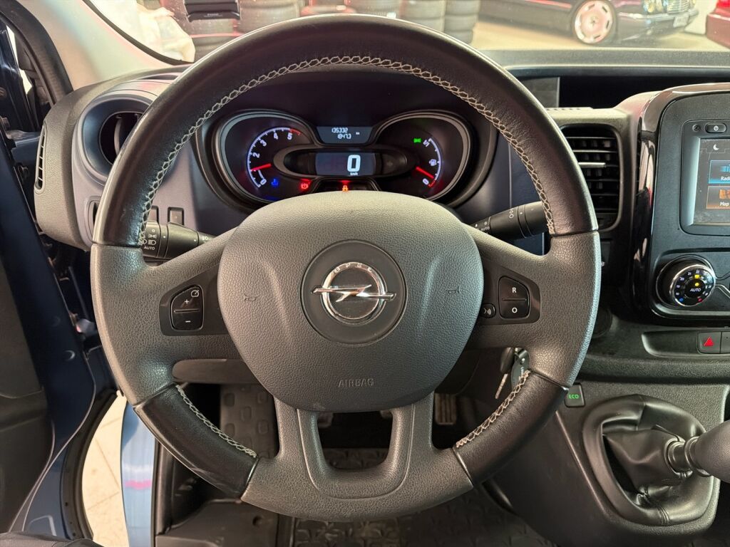 Opel Vivaro 2018 Sininen