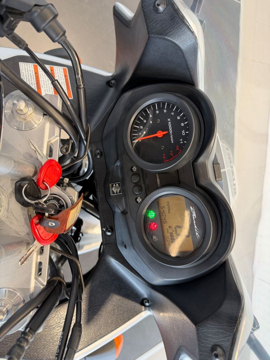 Suzuki GSF 2006 