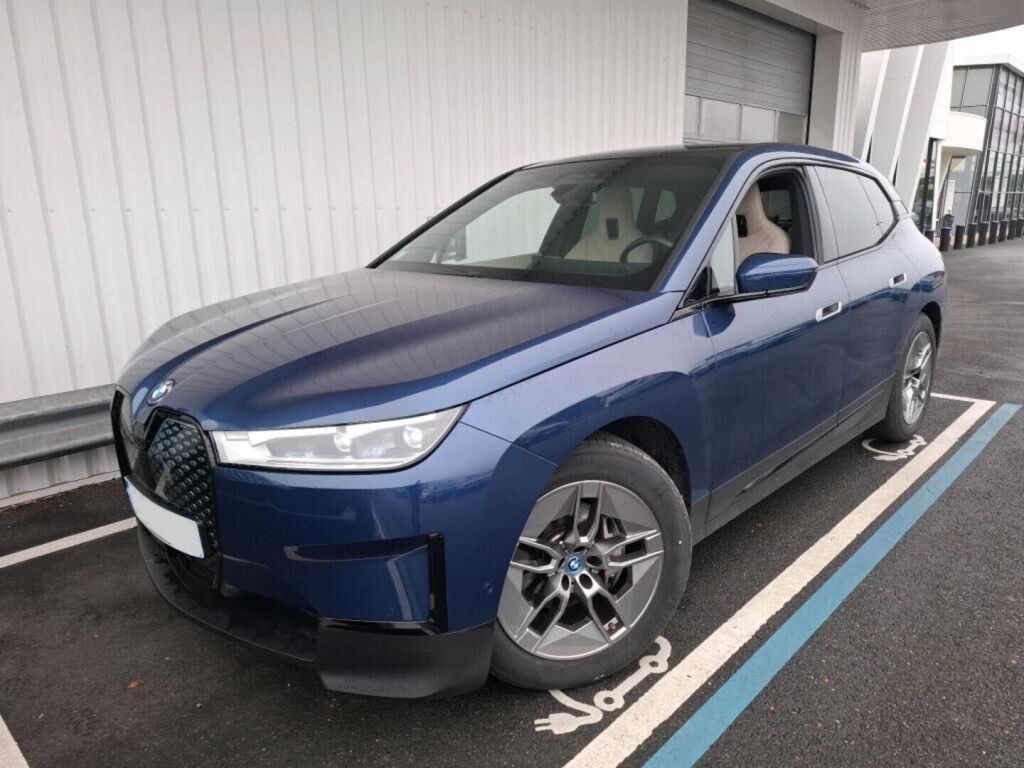 BMW iX 2023 