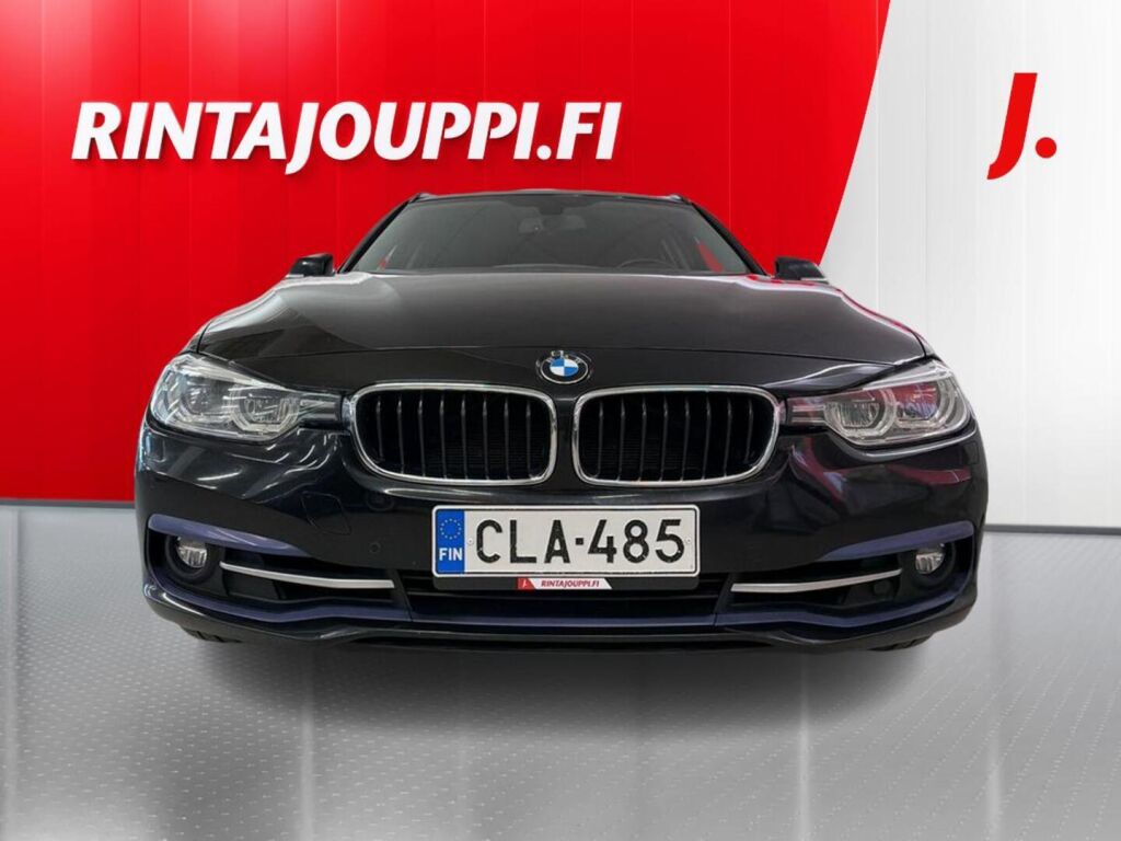 BMW 320 2018 Musta