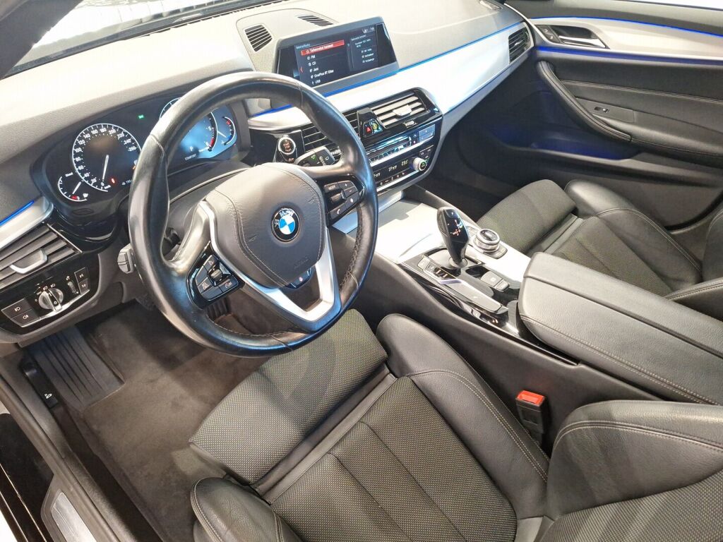 BMW 520 2018 Musta