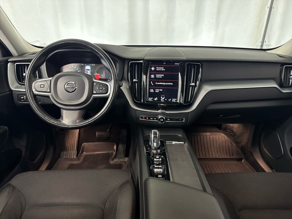 Volvo XC60 2018 Valkoinen