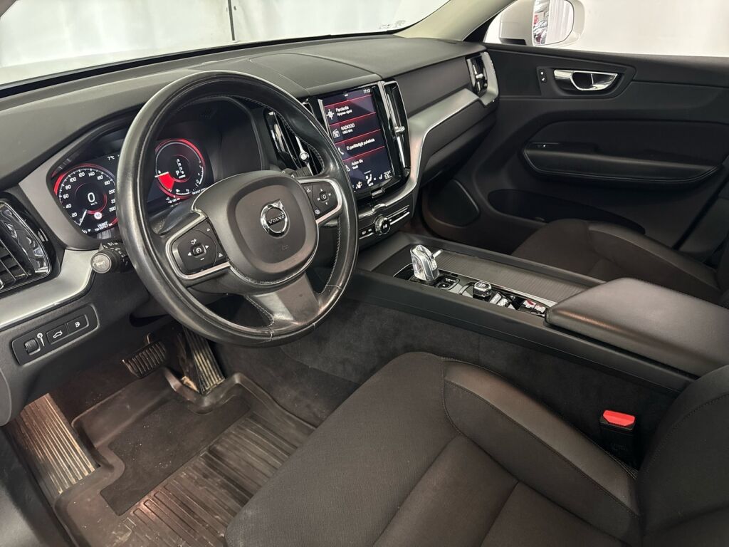 Volvo XC60 2018 Valkoinen