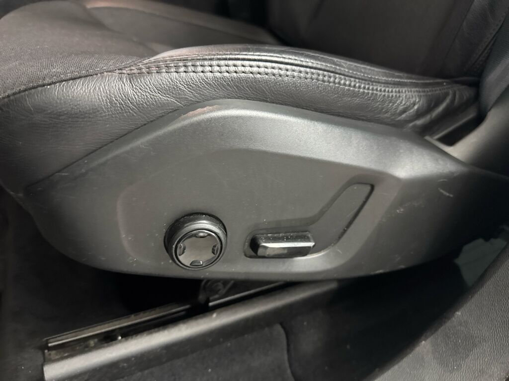 Volvo XC60 2018 Valkoinen