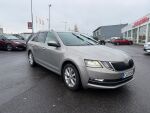 Skoda Octavia 2018 Ruskea (beige)