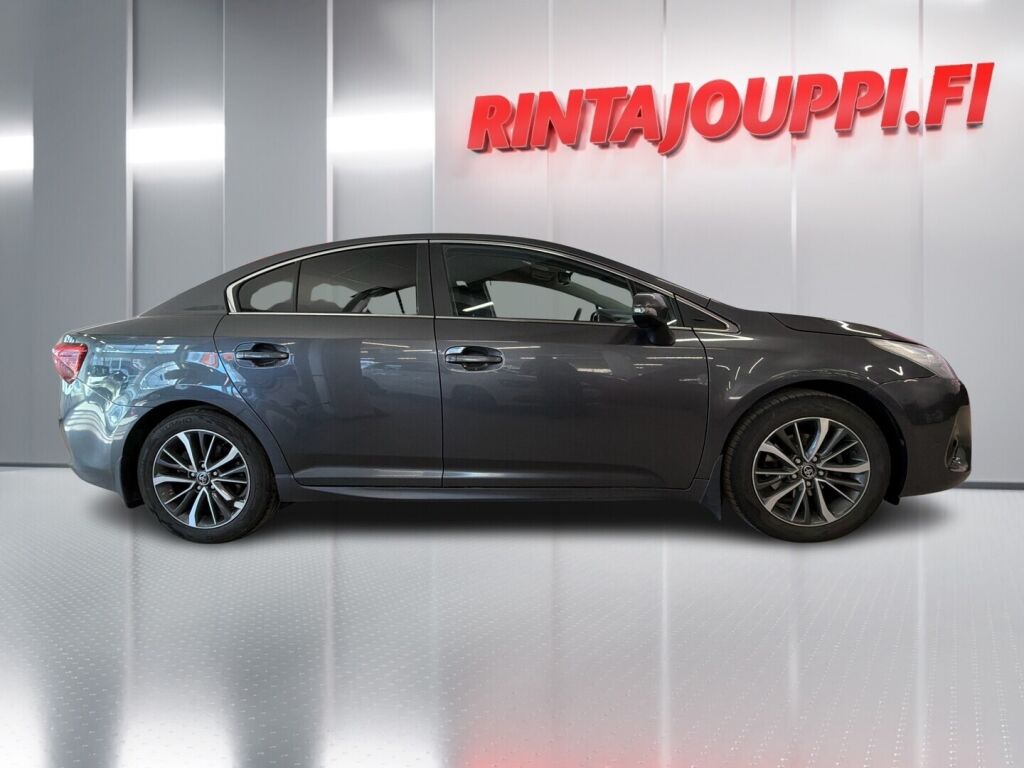 Toyota Avensis 2017 Harmaa