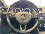 Skoda Octavia 2018 Musta