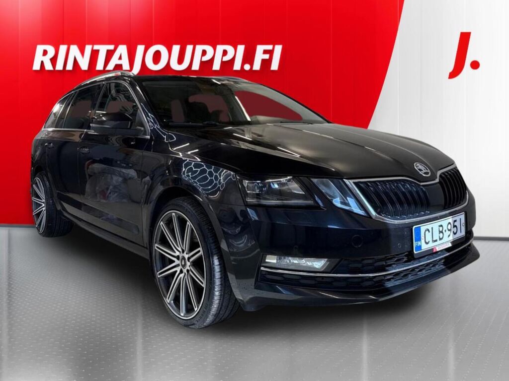 Skoda Octavia 2018 Musta