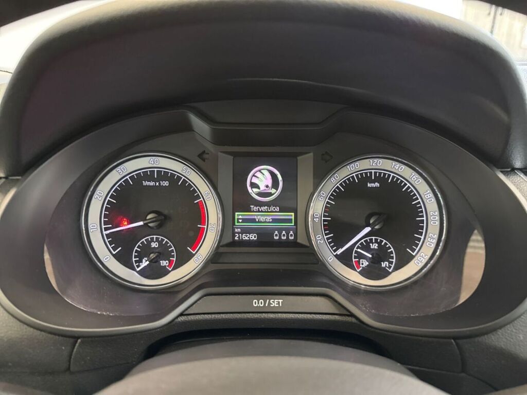 Skoda Octavia 2018 Musta