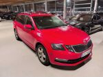 Skoda Octavia 2017 Punainen