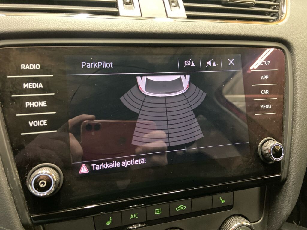 Skoda Octavia 2017 Punainen