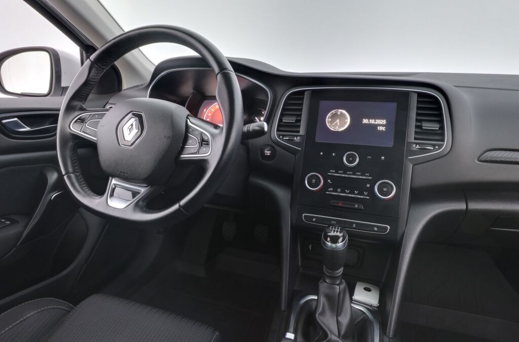 Renault Megane 2017 Valkoinen