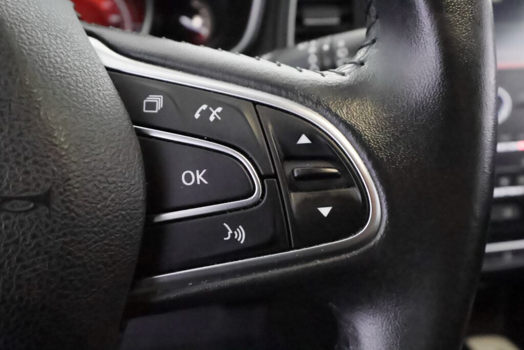 Renault Megane 2017 Valkoinen