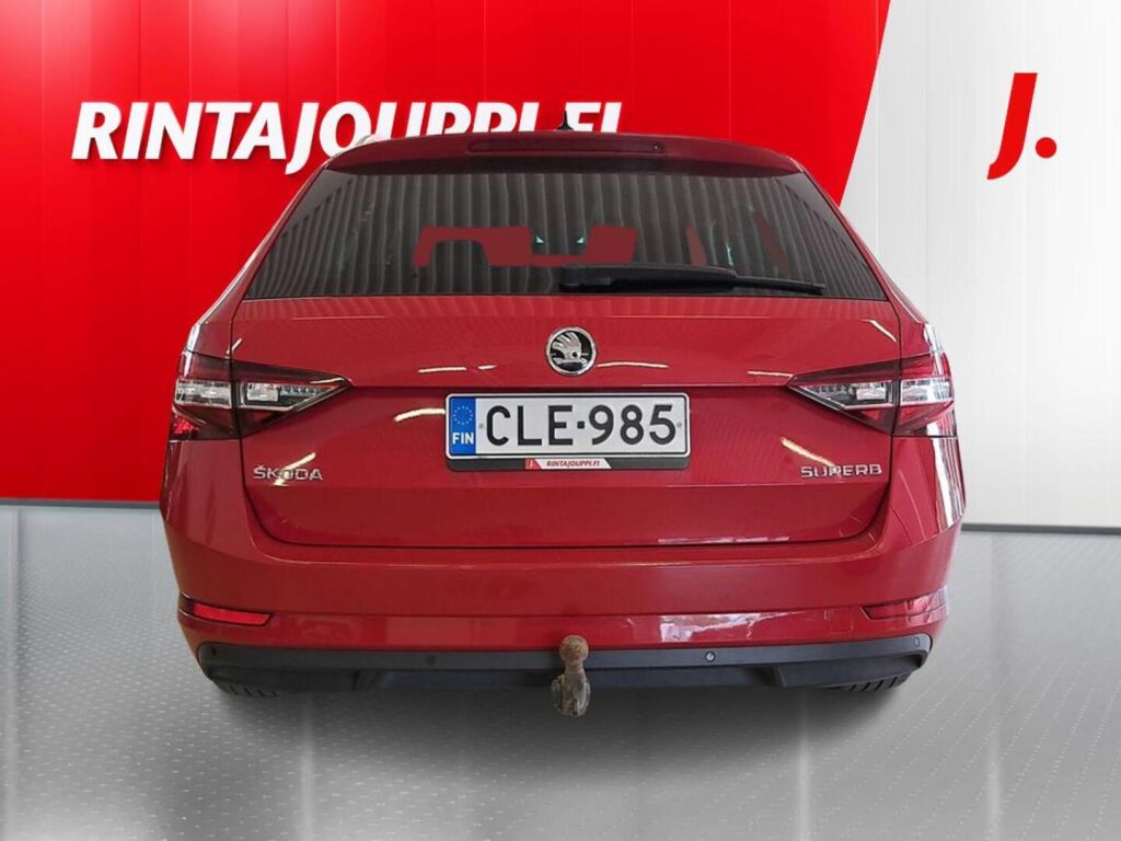 Skoda Superb 2018 Sininen