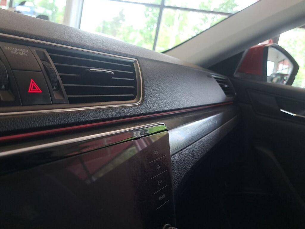 Skoda Superb 2018 Sininen
