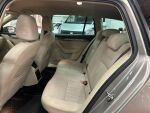 Skoda Octavia 2017 Ruskea (beige)