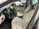 Skoda Octavia 2017 Ruskea (beige)