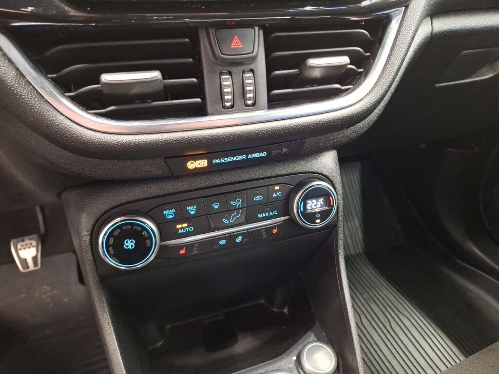 Ford Fiesta 2017 Sininen