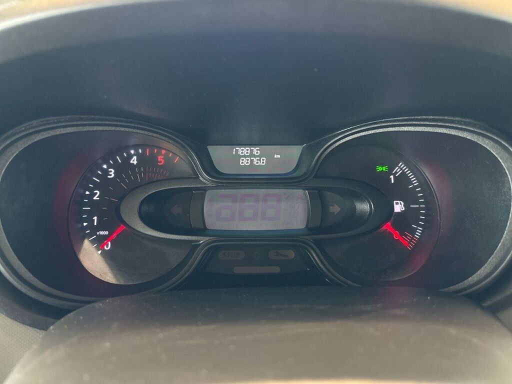 Renault Trafic 2017, kuva 4/23