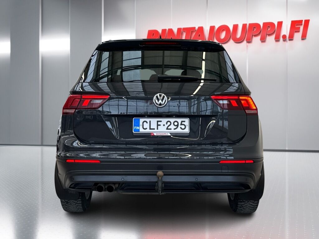 Volkswagen Tiguan 2018 Punainen