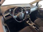 Volkswagen Touran 2017 Ruskea (beige)