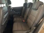 Volkswagen Touran 2017 Ruskea (beige)