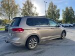Volkswagen Touran 2017 Ruskea (beige)