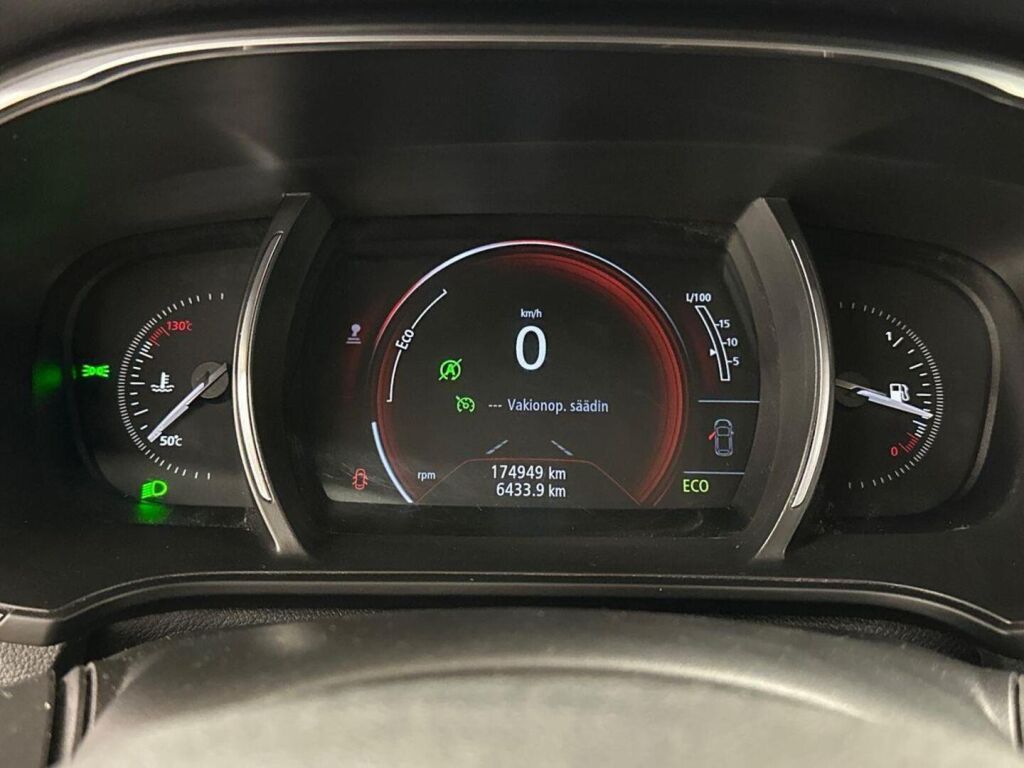 Renault Megane 2016 Punainen