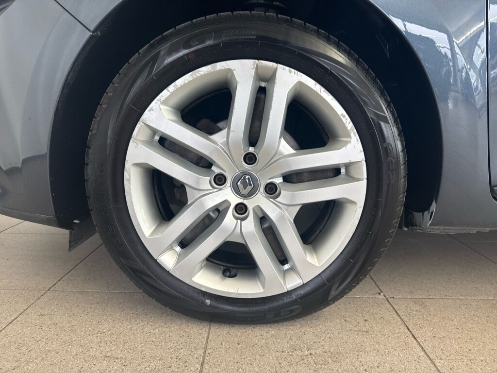 Renault Clio 2016 Harmaa