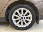 Ford Focus 2017 Ruskea (beige)