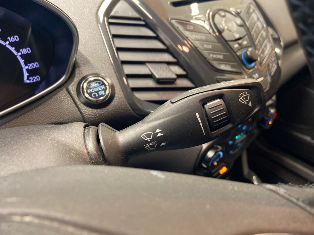 Ford Ecosport 2016 Harmaa