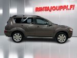 Mitsubishi Outlander 2011 Ruskea (beige)