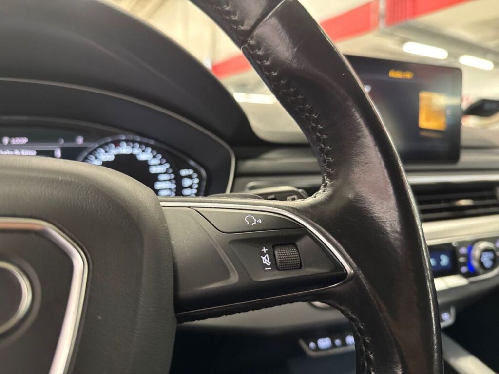 Audi A4 2016 Musta