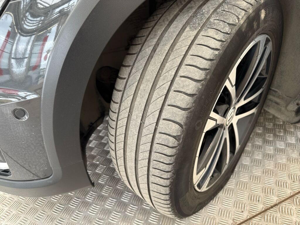 Volkswagen Golf 2018 Harmaa