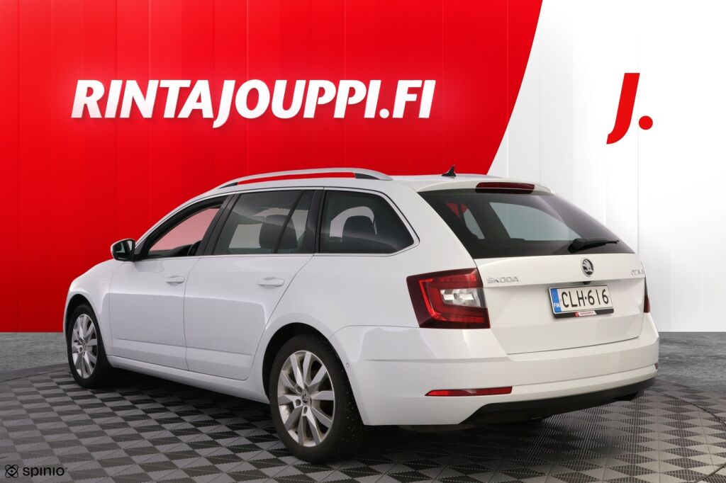 Skoda Octavia 2018 Valkoinen