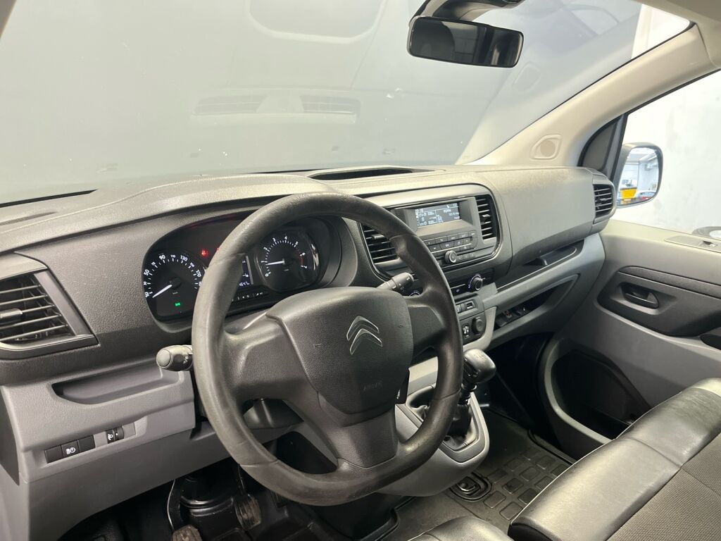 Citroen Jumpy 2018 Valkoinen