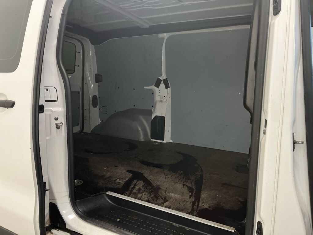 Citroen Jumpy 2018 Valkoinen