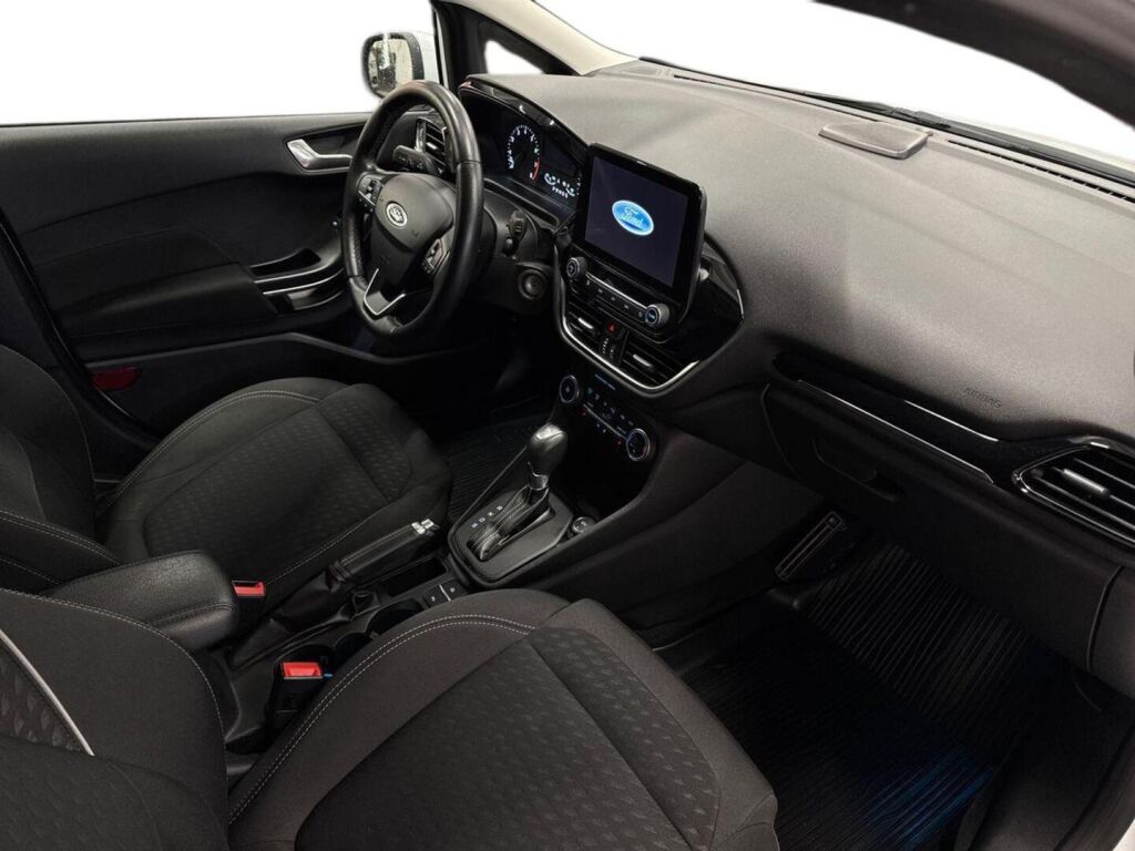 Ford Fiesta 2018 Valkoinen