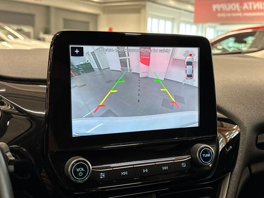 Ford Fiesta 2018 Valkoinen