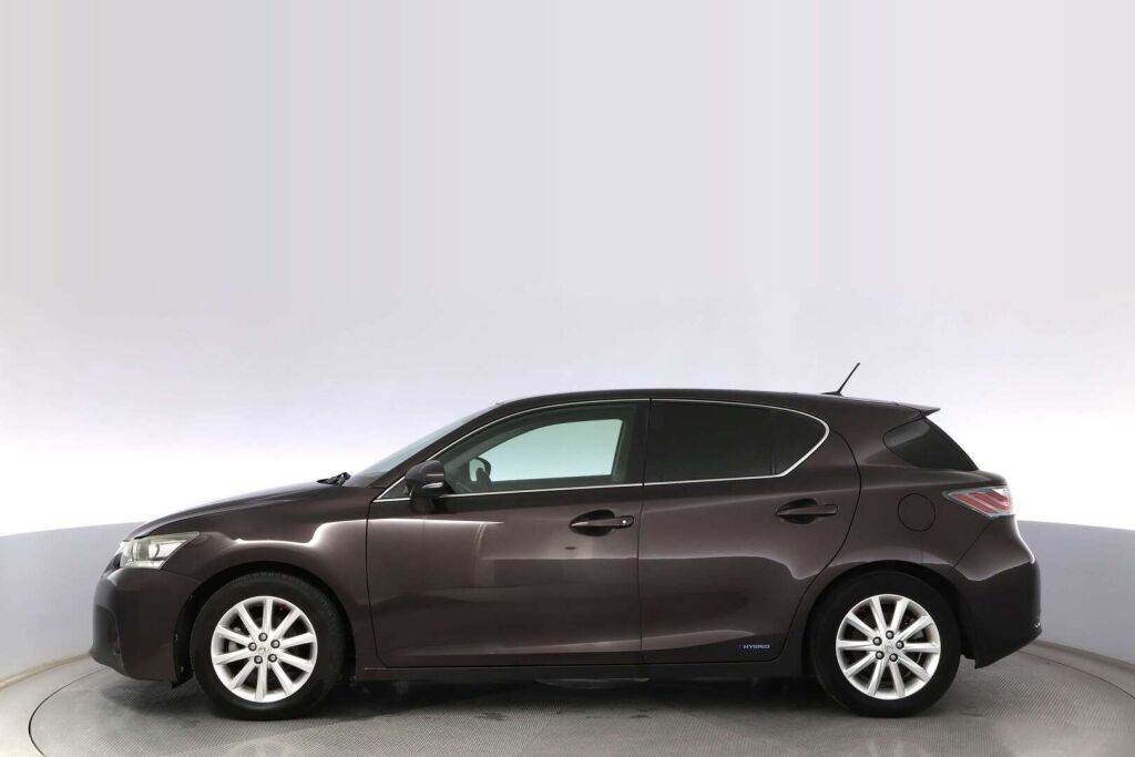 Lexus CT 2012 Ruskea (beige)
