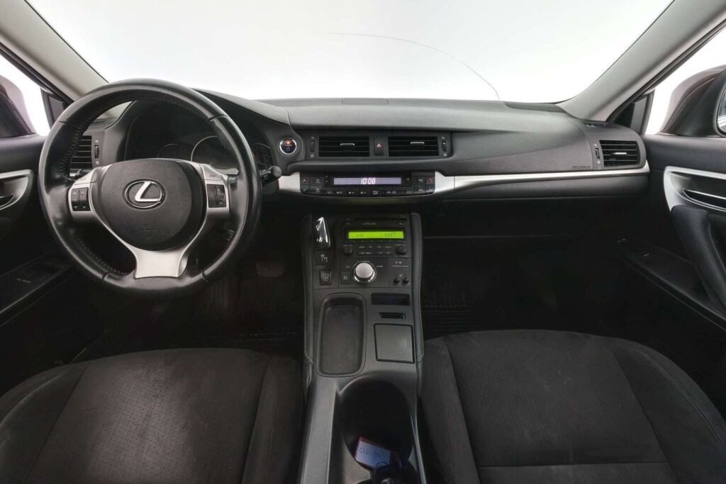 Lexus CT 2012 Ruskea (beige)